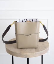 Load image into Gallery viewer, AALLYN - Jordan Bucket Bag - Tobacco/Silver