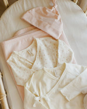 Load image into Gallery viewer, Quincy Mae - Baby Swaddle - Petal