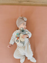 Load image into Gallery viewer, Itzy Ritzy - Bitzy Crinkle™ Sensory Toy with Teether: Bunny