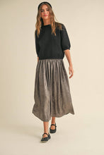 Load image into Gallery viewer, MIOU MUSE - T3675 SHORT SLEEVE SWEATER TOP: SAGE BUTTER / M
