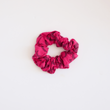 Load image into Gallery viewer, Jenny Pennywood - Zero Waste Scrunchie - Orange Bang