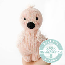 Load image into Gallery viewer, cuddle+kind - Baby flamingo