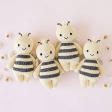 Load image into Gallery viewer, cuddle+kind - Baby bee