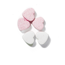 Load image into Gallery viewer, Sow the Magic - Over The Moon Mini Sweet Heart Bath Bombs Gift Set