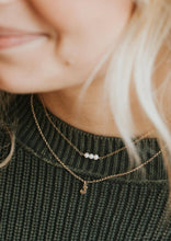 Load image into Gallery viewer, Hello Adorn - Pearl Linked Necklace