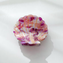 Load image into Gallery viewer, Adorro - Seashell Claw Clip