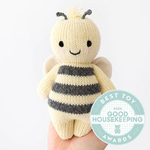 Load image into Gallery viewer, cuddle+kind - Baby bee