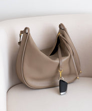 Load image into Gallery viewer, AALLYN - Marley Hobo - Leather: Biscotti