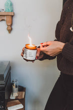 Load image into Gallery viewer, Broken Top - Juniper Smoke Candle