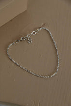 Load image into Gallery viewer, Katie Waltman Jewelry - PETITE STERLING BOX CHAIN BRACELET