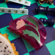 Load image into Gallery viewer, WINONA IRENE - Mexican Primrose Claw