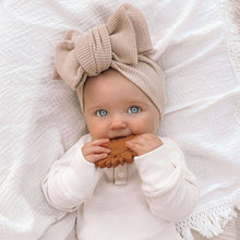 Load image into Gallery viewer, OB - Silicone Sunflower Teether - Orange