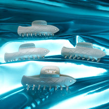 Load image into Gallery viewer, WINONA IRENE - Herring Claw