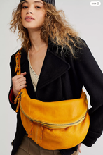 Load image into Gallery viewer, Bolsa Nova Handbags - Bella Large Leather Sling Bag: Mushroom