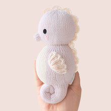 Load image into Gallery viewer, cuddle+kind - Baby seahorse
