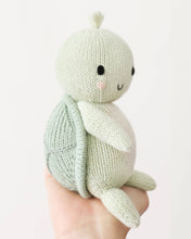 Load image into Gallery viewer, cuddle+kind - Baby sea turtle