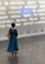 Load image into Gallery viewer, FLYING WISH PAPER ® - ALWAYS IN OUR HEARTS / Mini Kit / 15 WISH PAPER™ + ACC