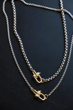 Load image into Gallery viewer, Katie Waltman Jewelry - SILVER NOVA ROUND BOX CHAIN NECKLACE