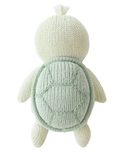 Load image into Gallery viewer, cuddle+kind - Baby sea turtle