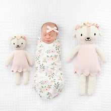 Load image into Gallery viewer, cuddle+kind - Charlotte the dog
