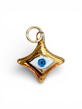 Load image into Gallery viewer, Shá Parlé - Gold Evil-Eye Star Charm
