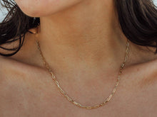 Load image into Gallery viewer, Little Sky Stone - Bold Belcher Necklace
