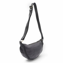 Load image into Gallery viewer, Bolsa Nova Handbags - Hug Hobo: Black
