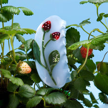 Load image into Gallery viewer, WINONA IRENE - Forest Berry Strawberry Jewel Beetle Acetate Hiar Claw Clip
