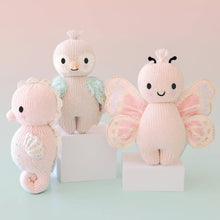 Load image into Gallery viewer, cuddle+kind - Baby seahorse (powder pink)
