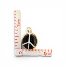 Load image into Gallery viewer, Shá Parlé - B&amp;W Peace Sign
