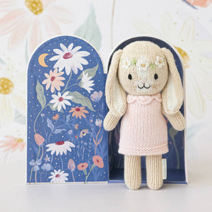 cuddle+kind - Tiny Hannah the bunny