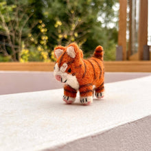 Load image into Gallery viewer, Felt So Good - Felt Colin the Cat
