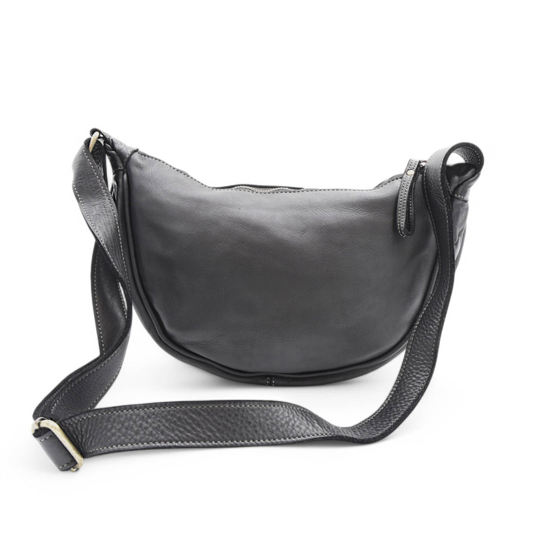 Bolsa Nova Handbags - Hug Hobo: Black