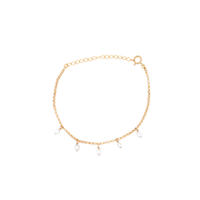 Load image into Gallery viewer, May Martin - Five Pearl Bracelet
