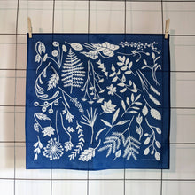 Load image into Gallery viewer, I Like Sara Bandana
