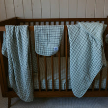 Load image into Gallery viewer, Parker Baby Co. - Sage Swaddle Set
