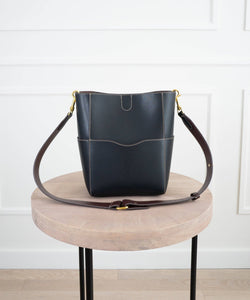 AALLYN - Jordan Bucket Bag - Tobacco/Silver