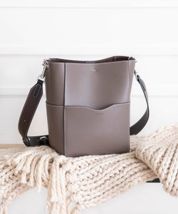 AALLYN - Jordan Bucket Bag - Wood Berry
