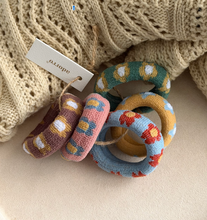 Load image into Gallery viewer, Adorro - Flower Thick Seamless Hair Ties
