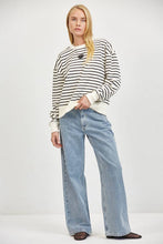 Load image into Gallery viewer, a.ren - PK2047 | Knit Crew Neck Long Sleeve Top: Black Cream / XL

