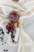 Load image into Gallery viewer, Bushyl - Amour Perfume Roller
