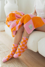 Load image into Gallery viewer, Local Beach - Checker Luxe Home Blanket
