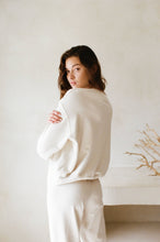 Load image into Gallery viewer, a.ren - Knit Organic Cotton Crew Neck
