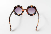 Load image into Gallery viewer, Babeehive Goods - Toddler &amp; Kid Daisy Sunglasses- Clear
