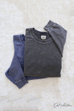 Load image into Gallery viewer, OAT COLLECTIVE - PREMIUM BASIC Cropped Thermal Vintage Pullover: WASHED CRANBERRY / M
