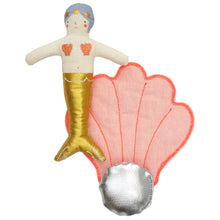 Load image into Gallery viewer, Meri Meri - Mermaid Mini Suitcase Doll
