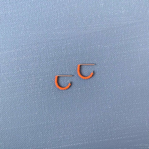 Alice Rise - Tiny Huggie in Bold Marigold