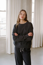 Load image into Gallery viewer, a.ren - Knit Organic Cotton Crew Neck
