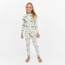 Load image into Gallery viewer, Emerson and Friends - Coastal Christmas Holiday Bamboo Kids Pajamas Sleep Set: Beige/Multi / 6/7T
