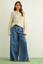 Load image into Gallery viewer, MIOU MUSE - YELLOW ROUND NECK KNITTED SWEATER
